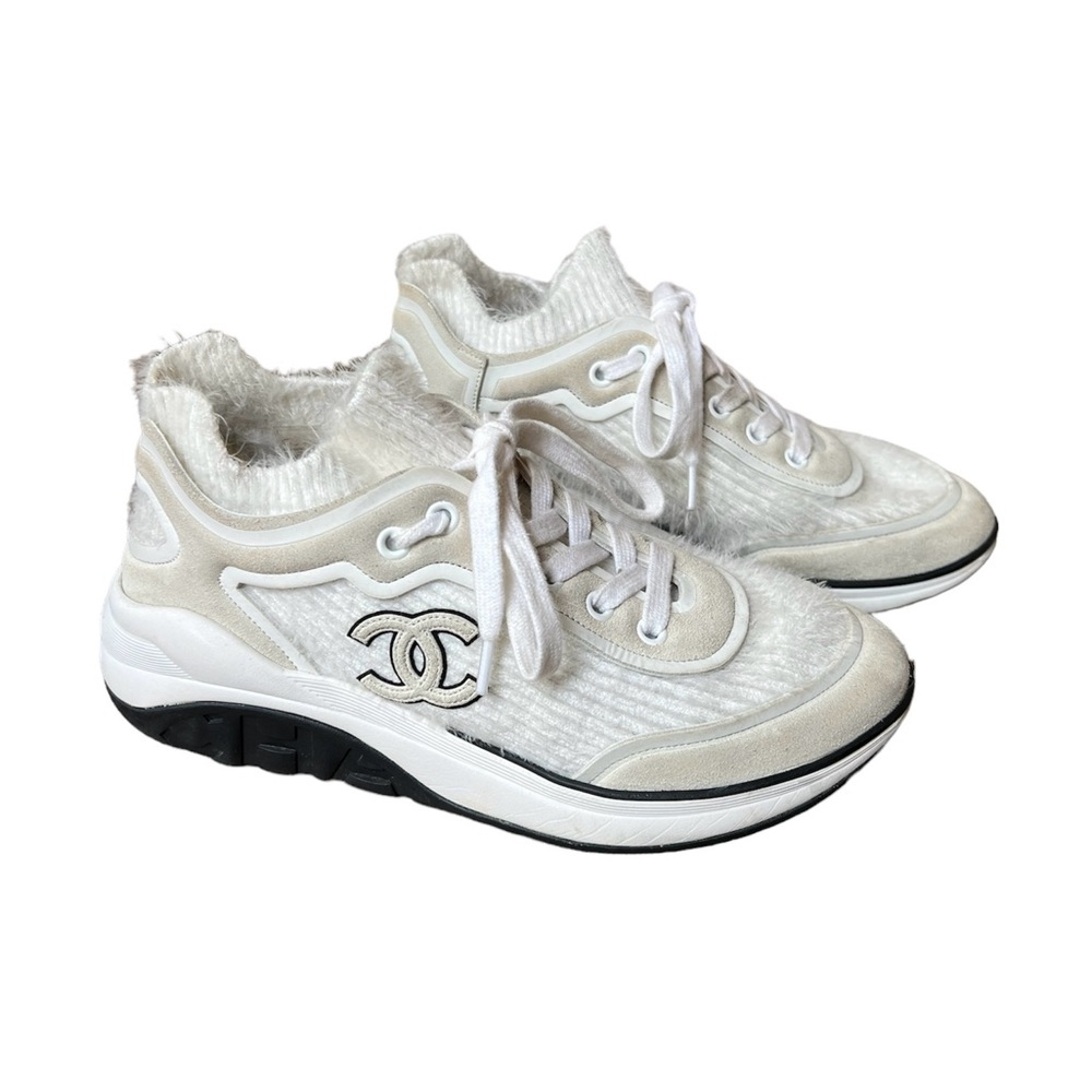 Chanel Cream Suede/Duck Feather Knit CC Sneakers Size 37 Chunky Dad Black White